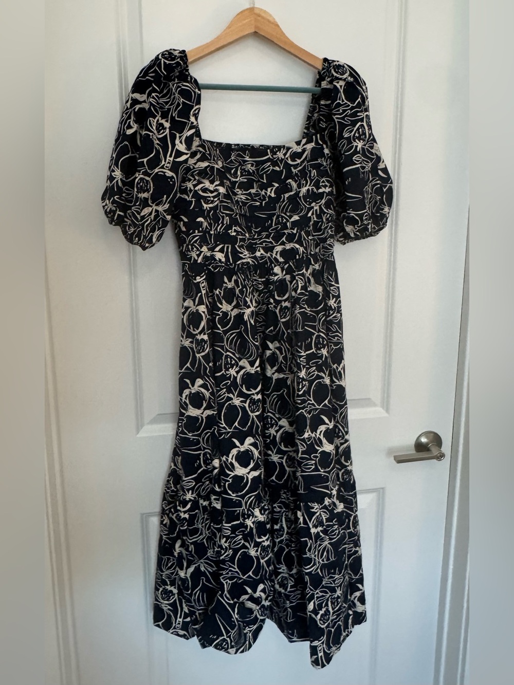 NWT Abercrombie & Fitch puff sleeve dress - Picture 3 of 6